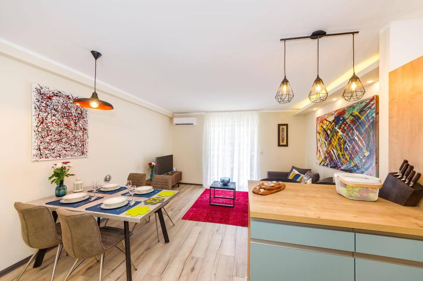 Ema 2Br Apt. In Old Town Centre Zadar Bagian luar foto