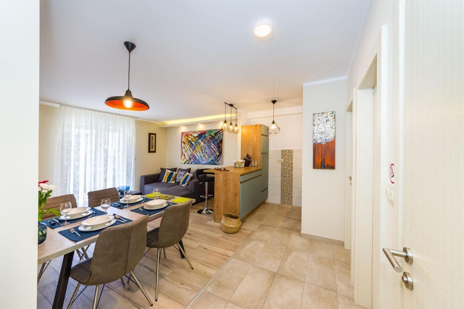 Ema 2Br Apt. In Old Town Centre Zadar Bagian luar foto