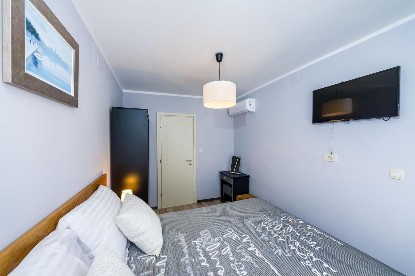 Ema 2Br Apt. In Old Town Centre Zadar Bagian luar foto
