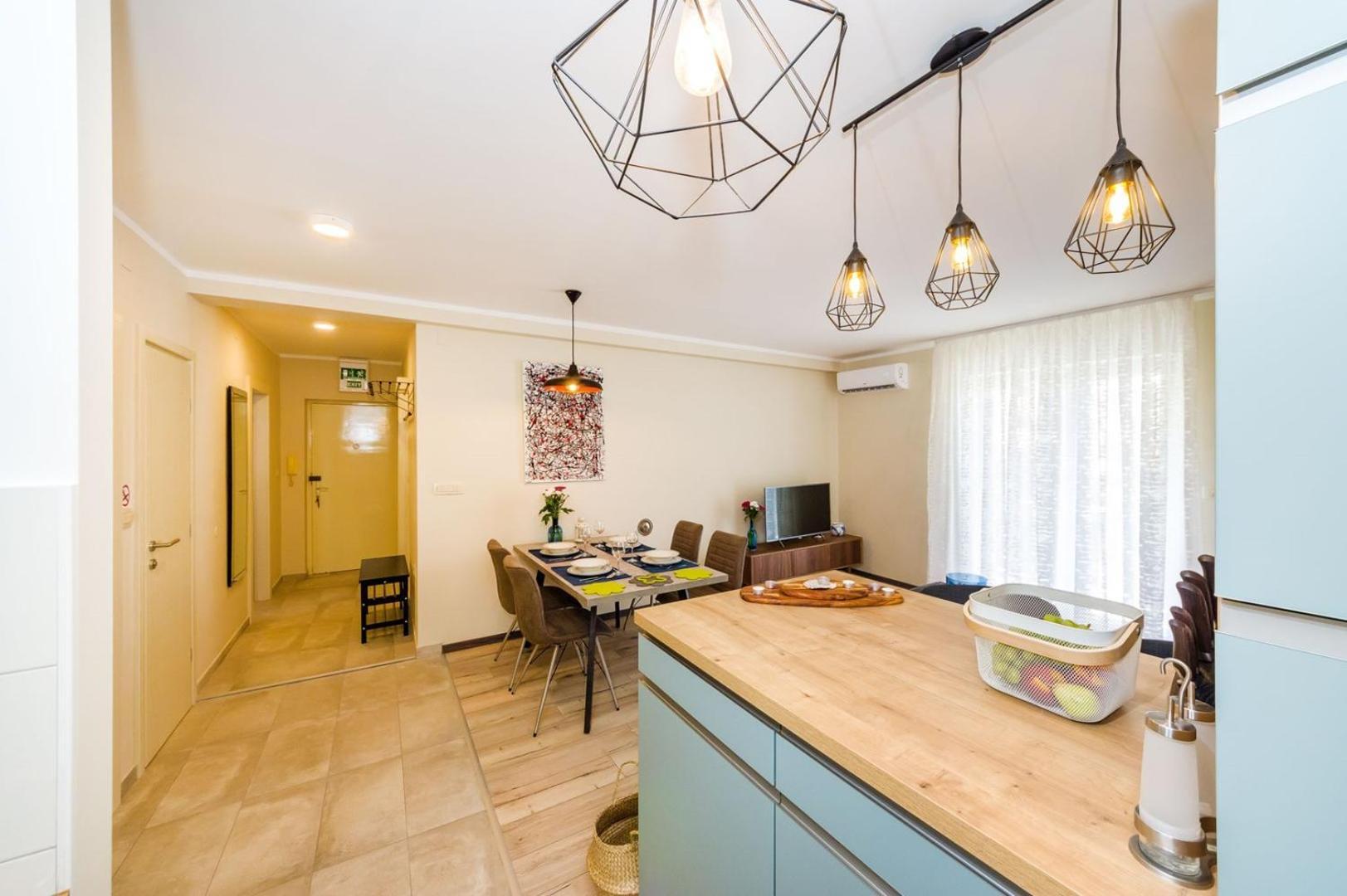 Ema 2Br Apt. In Old Town Centre Zadar Bagian luar foto
